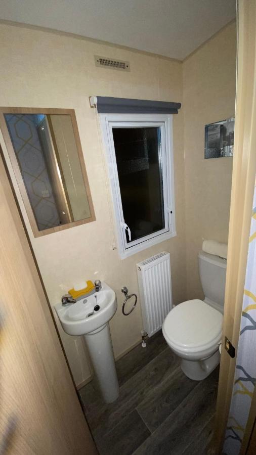 Sandylands Holiday Home Stevenston Экстерьер фото