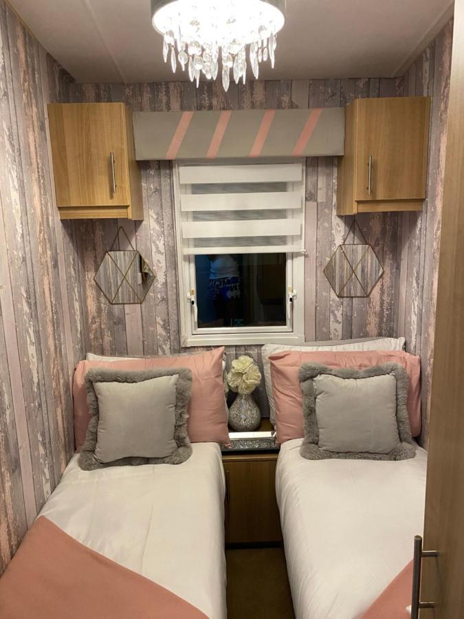 Sandylands Holiday Home Stevenston Экстерьер фото