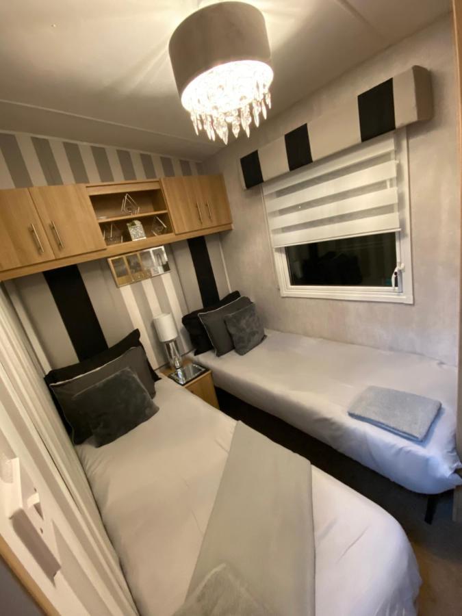 Sandylands Holiday Home Stevenston Экстерьер фото